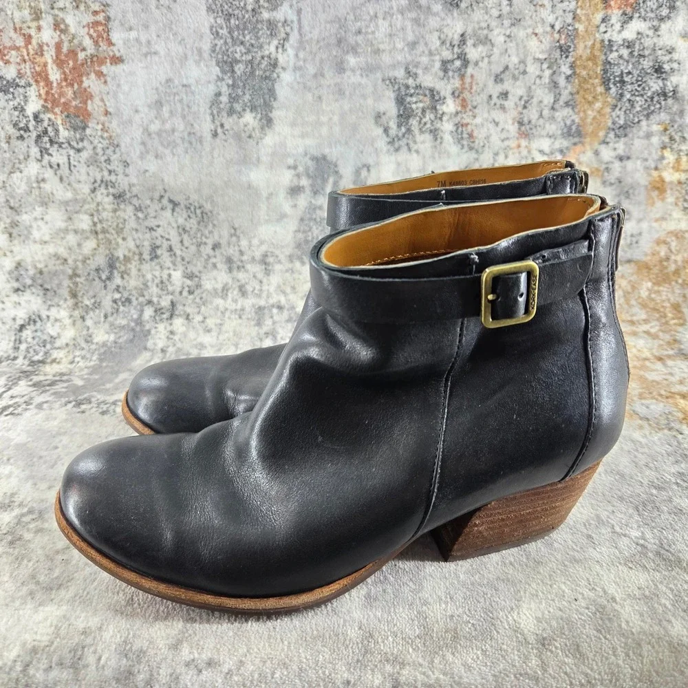 Kork Ease Velma Ankle Boots Womens‎ 7 Black Leather Back Zip Buckle Block Heel
